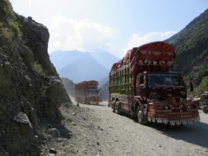 Pakistan K2 trekking - Karakoram Highway